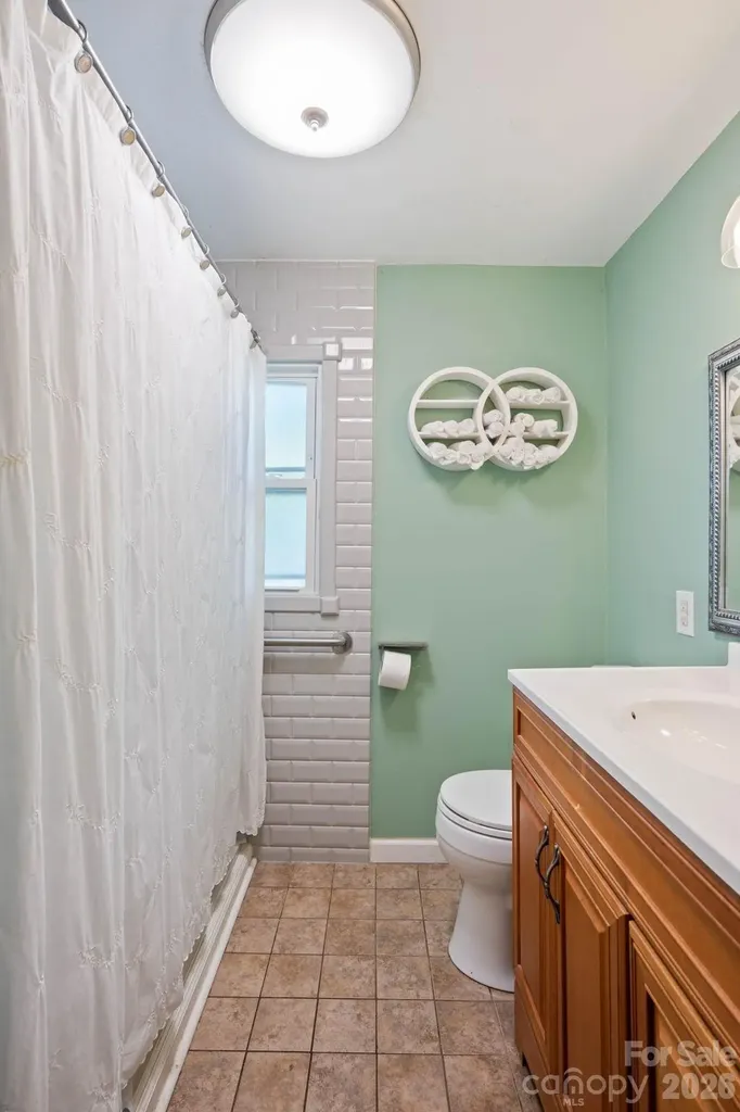 313 E Main Street Morganton NC 28655