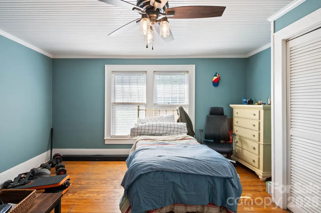 313 E Main Street Morganton NC 28655