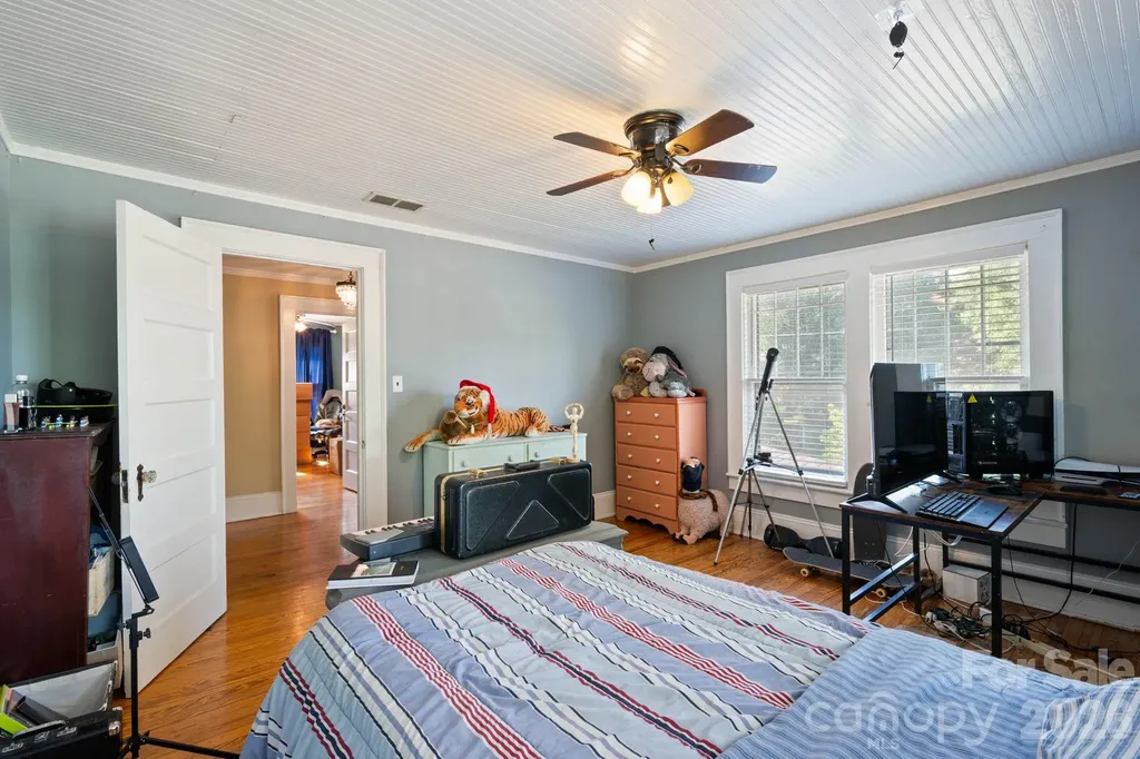 313 E Main Street Morganton NC 28655