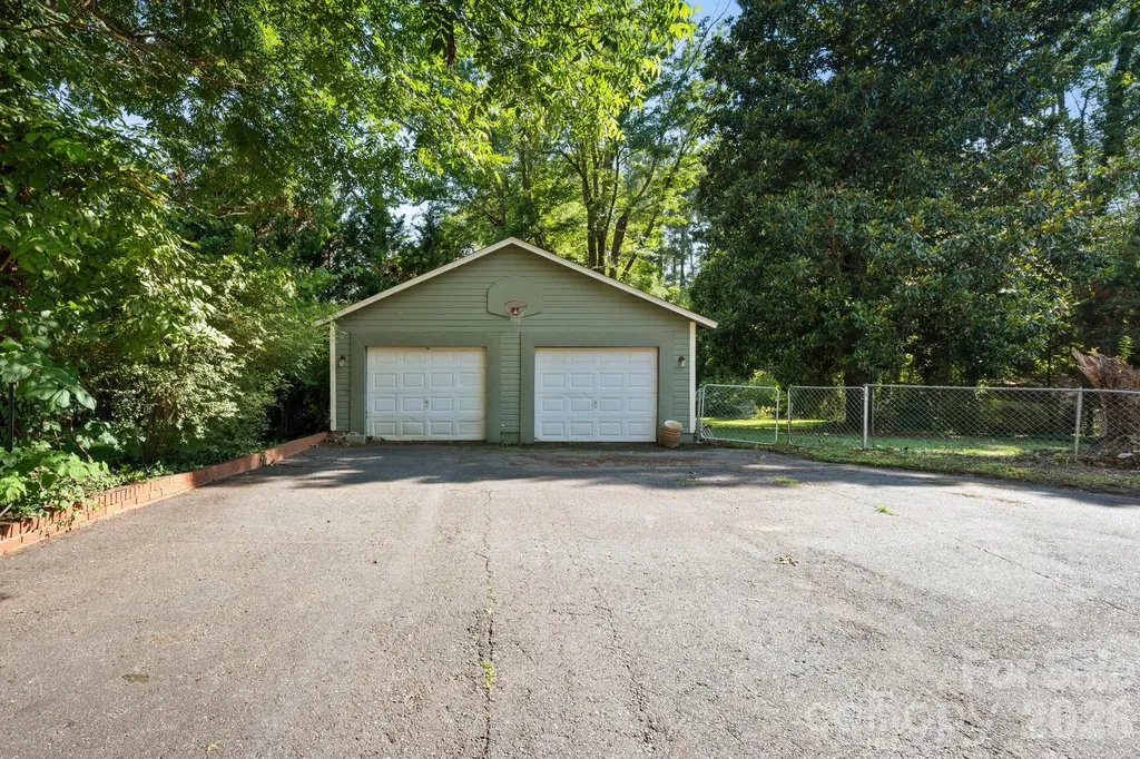 313 E Main Street Morganton NC 28655