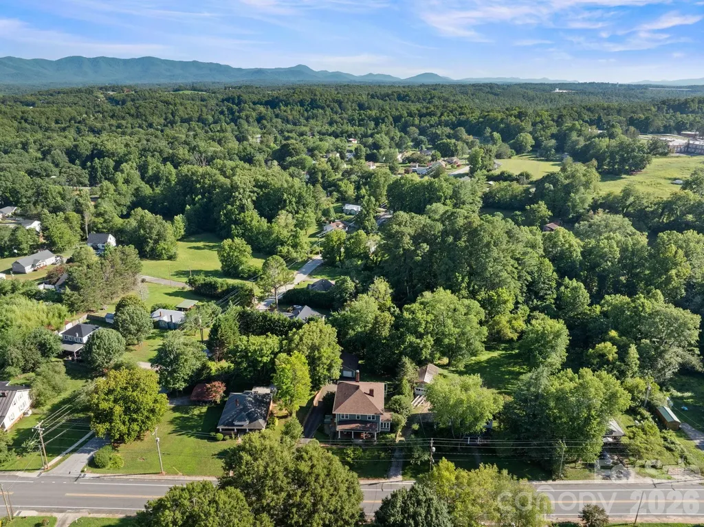313 E Main Street Morganton NC 28655