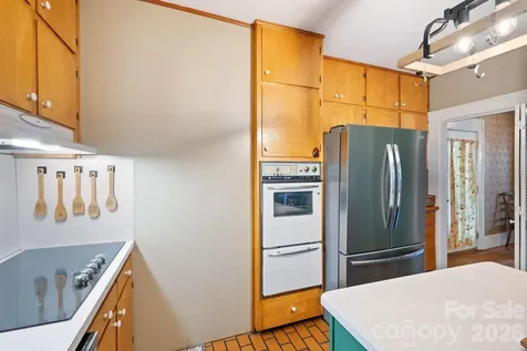 313 E Main Street Morganton NC 28655