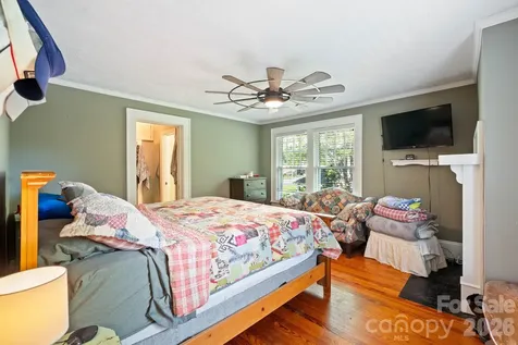 313 E Main Street Morganton NC 28655