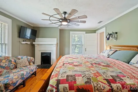 313 E Main Street Morganton NC 28655