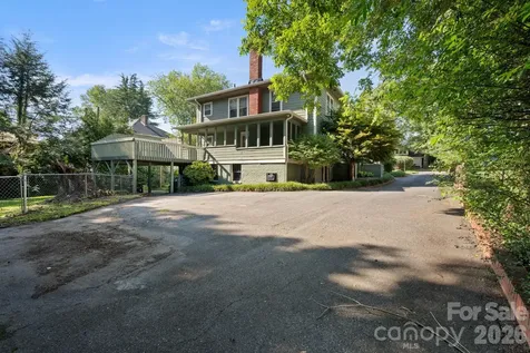 313 E Main Street Morganton NC 28655