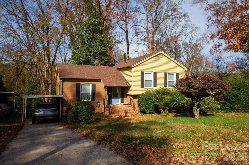 3520 Sargeant Drive Charlotte NC 28217