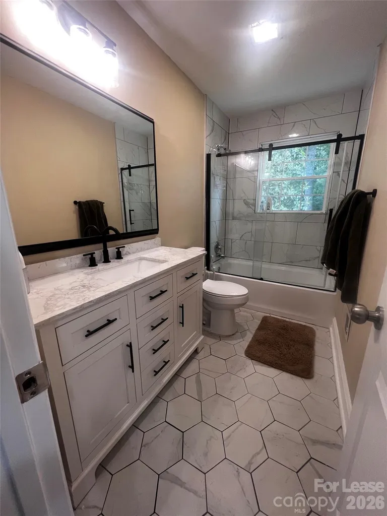 3520 Sargeant Drive Charlotte NC 28217