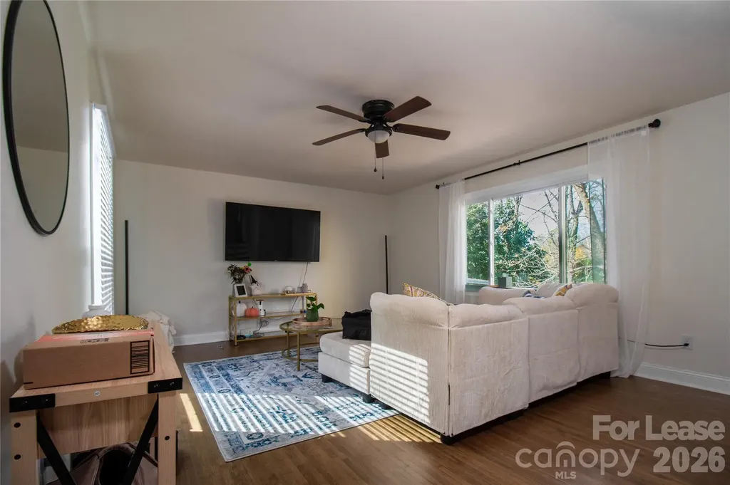 3520 Sargeant Drive Charlotte NC 28217