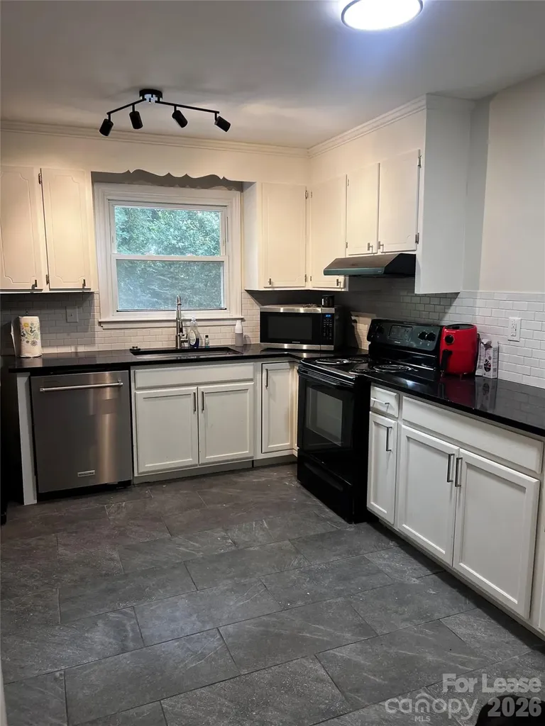 3520 Sargeant Drive Charlotte NC 28217