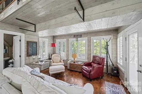 1954 White Road Camden SC 29020