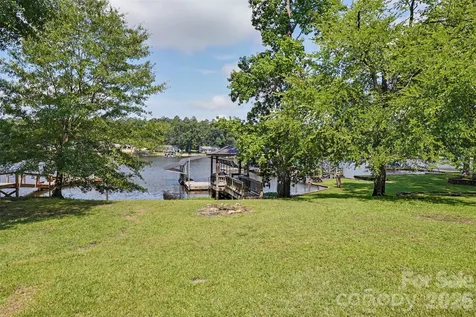 1954 White Road Camden SC 29020