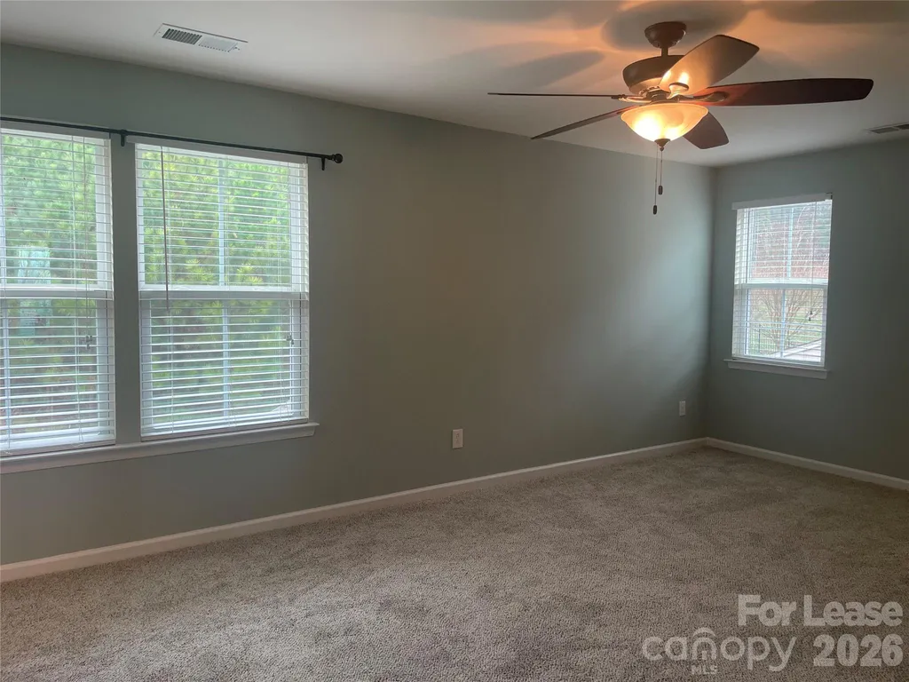 5712 Selkirkshire Road Charlotte NC 28278