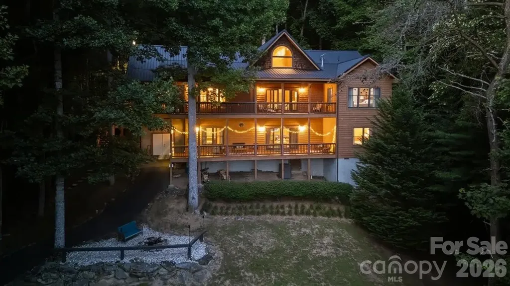 317 Von Trapp Lane Tuckasegee NC 28783