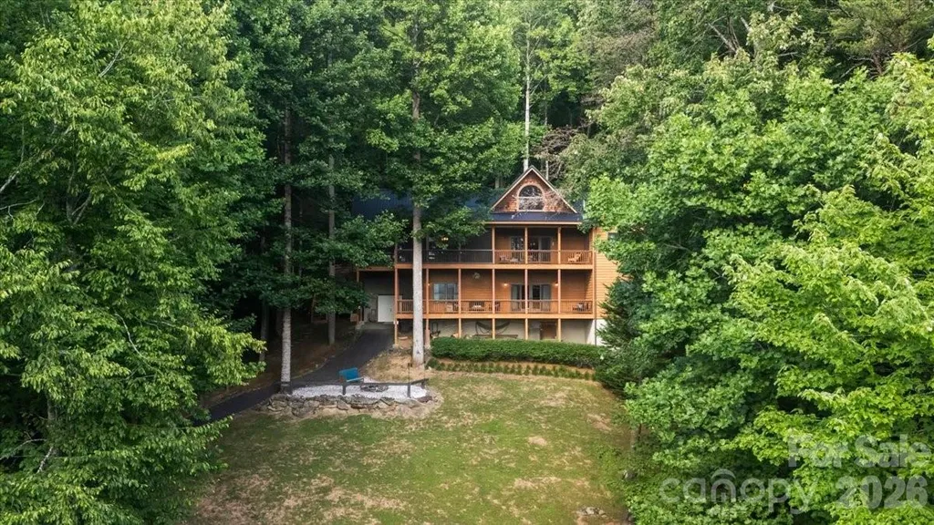 317 Von Trapp Lane Tuckasegee NC 28783
