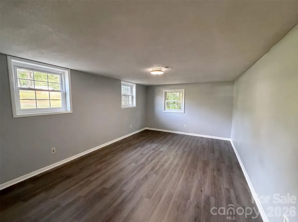 1716 Timberlane Street Gastonia NC 28054