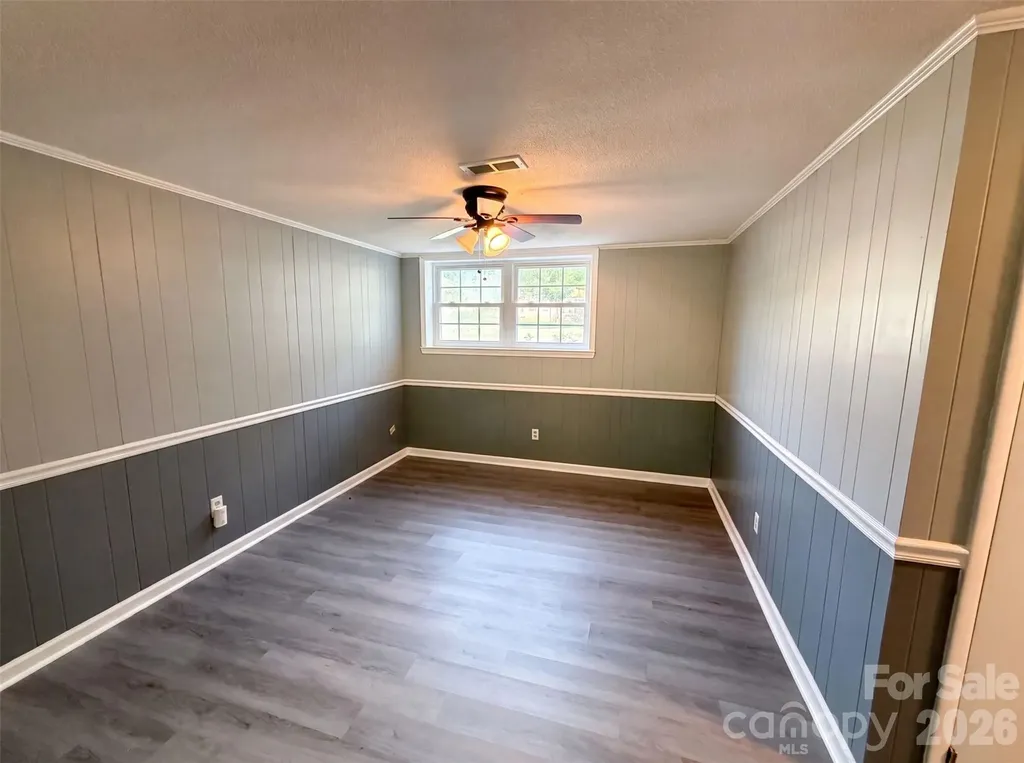 1716 Timberlane Street Gastonia NC 28054