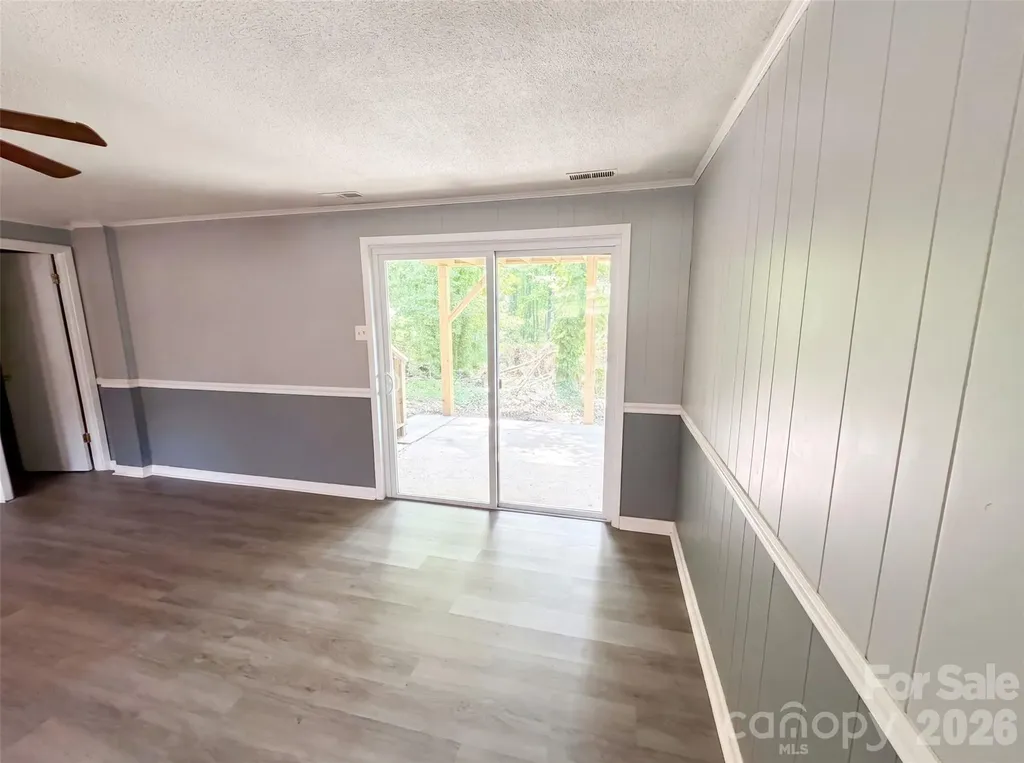 1716 Timberlane Street Gastonia NC 28054