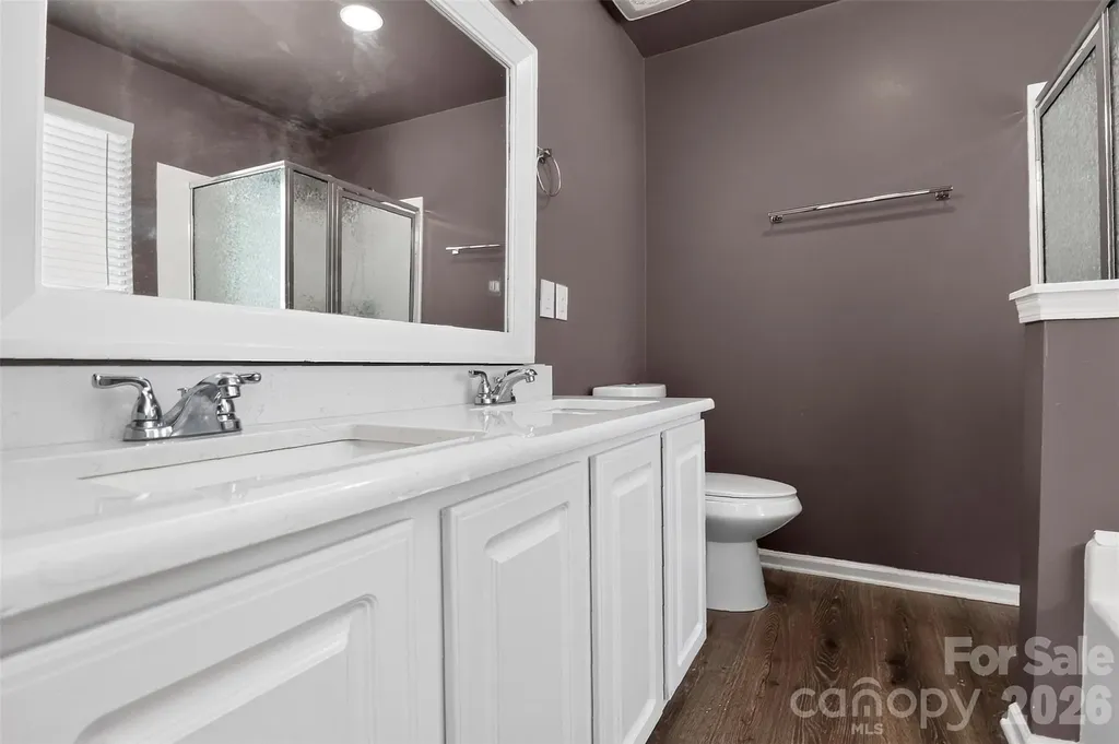 6033 Mary Blair Lane Charlotte NC 28214