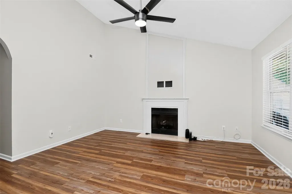 6033 Mary Blair Lane Charlotte NC 28214