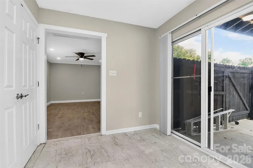 6033 Mary Blair Lane Charlotte NC 28214
