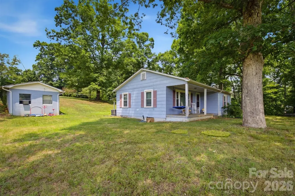 3796 Cameron Place Hudson NC 28638