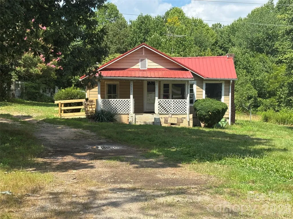 7387 Millersville Road Taylorsville NC 28681