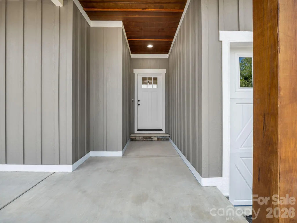 120 Grandview Lane Hendersonville NC 28791