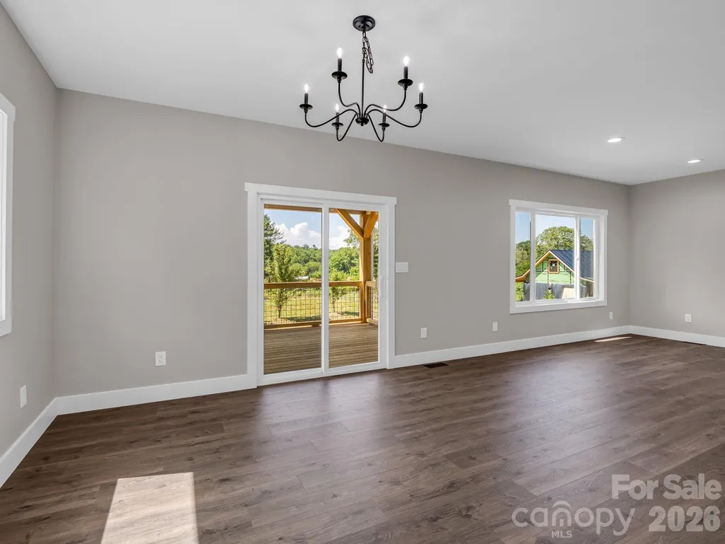 120 Grandview Lane Hendersonville NC 28791