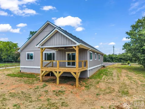 120 Grandview Lane Hendersonville NC 28791