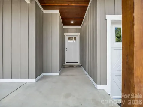 120 Grandview Lane Hendersonville NC 28791