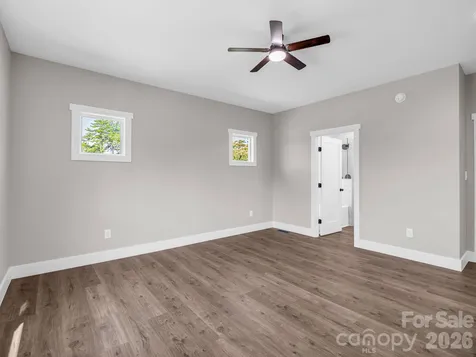120 Grandview Lane Hendersonville NC 28791