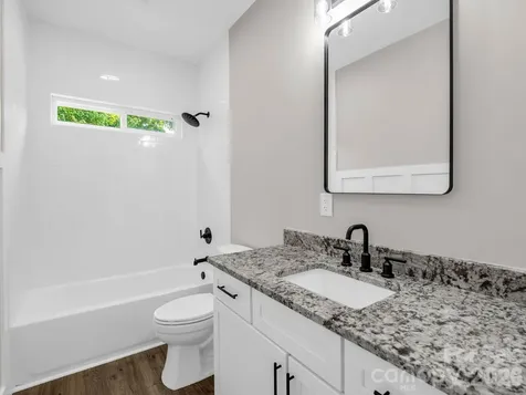 120 Grandview Lane Hendersonville NC 28791