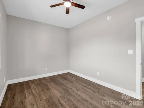120 Grandview Lane Hendersonville NC 28791