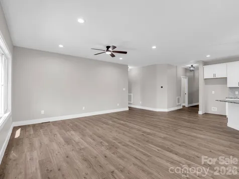 120 Grandview Lane Hendersonville NC 28791