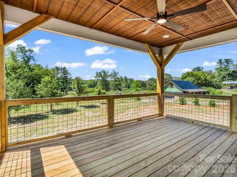 120 Grandview Lane Hendersonville NC 28791