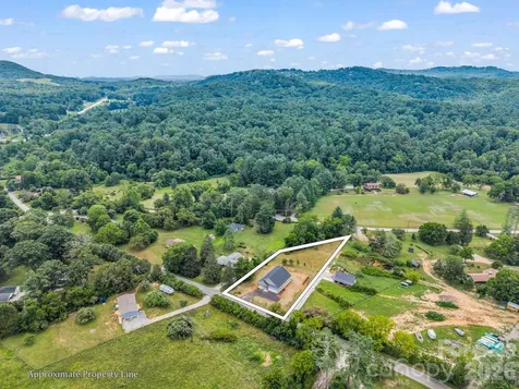 120 Grandview Lane Hendersonville NC 28791