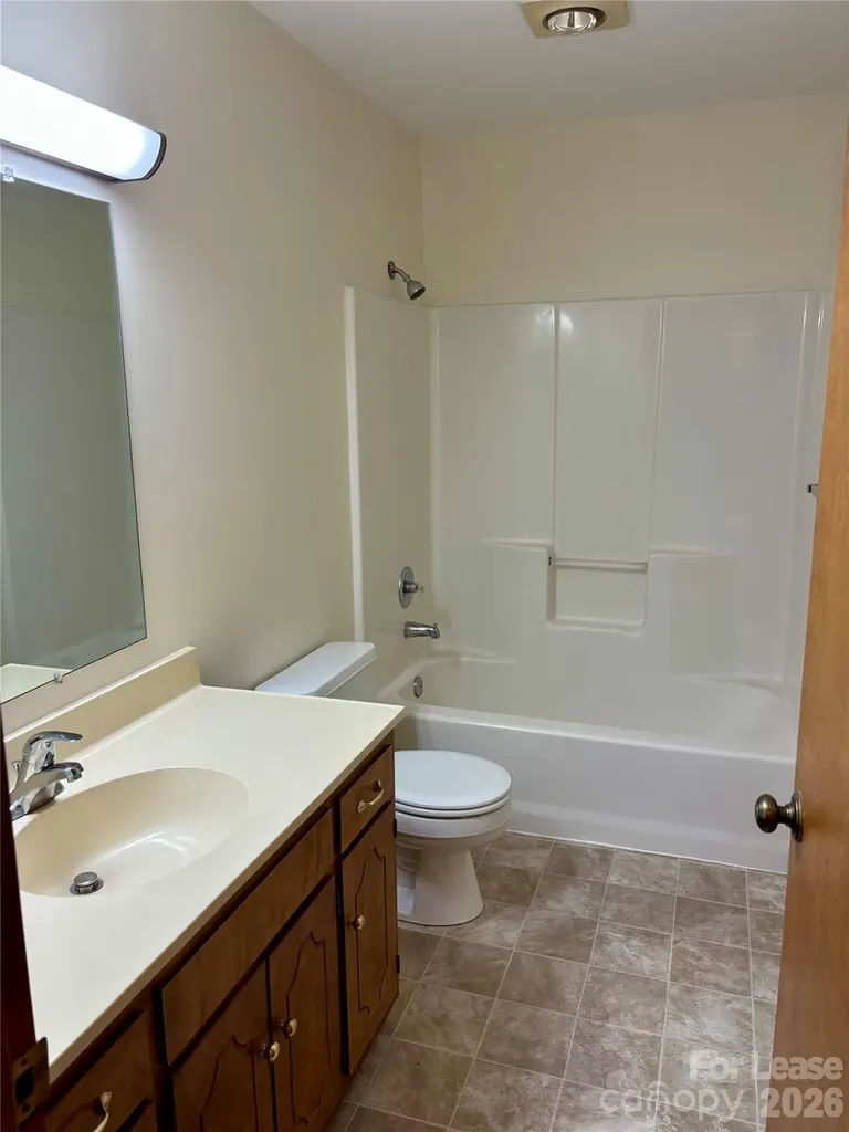 153 Hillcrest Drive Lincolnton NC 28092