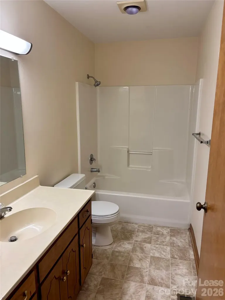 153 Hillcrest Drive Lincolnton NC 28092