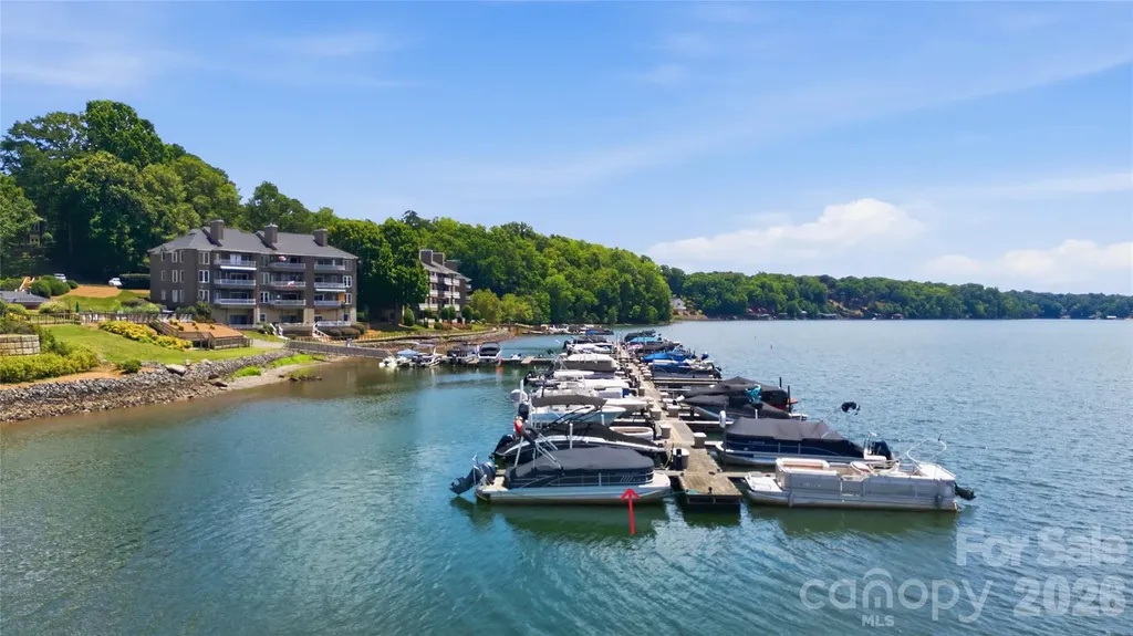 7324 Lakefront Drive Charlotte NC 28278