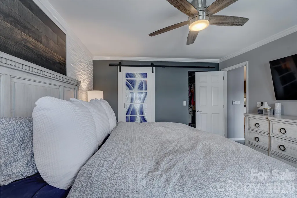 7324 Lakefront Drive Charlotte NC 28278