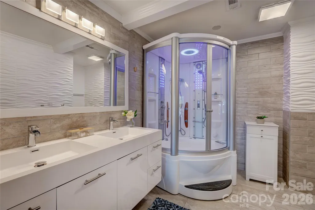 7324 Lakefront Drive Charlotte NC 28278