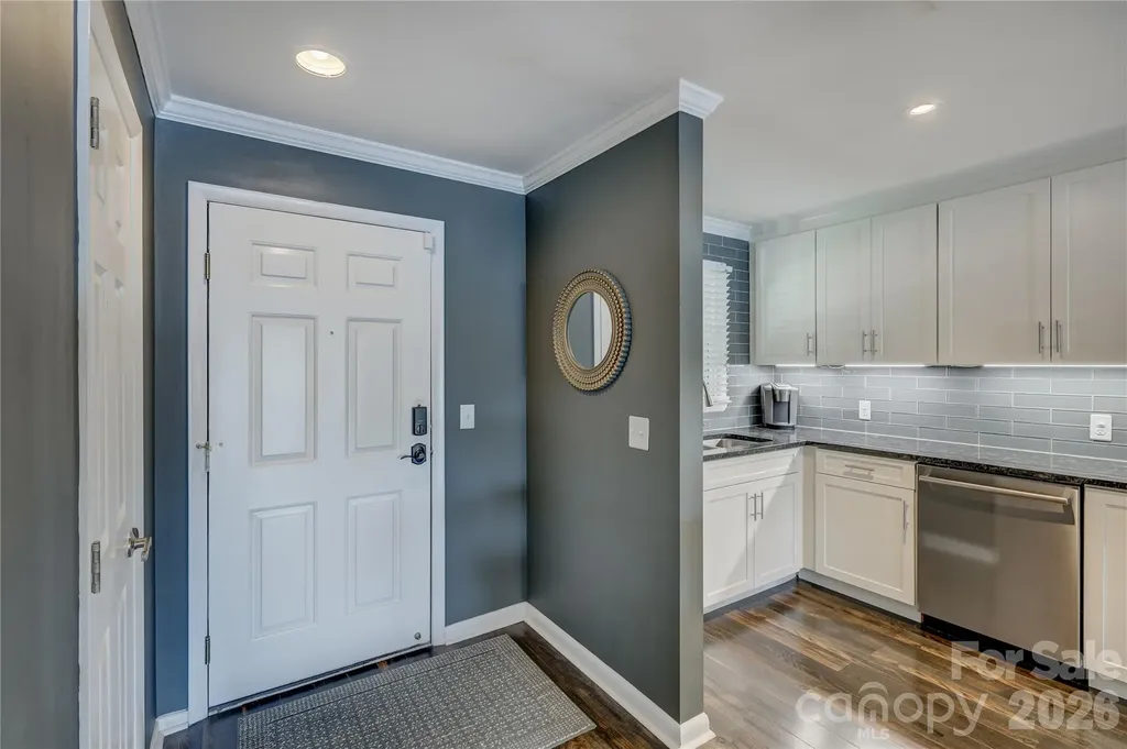 7324 Lakefront Drive Charlotte NC 28278