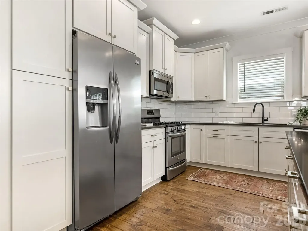 1412 Sumter Avenue Charlotte NC 28208