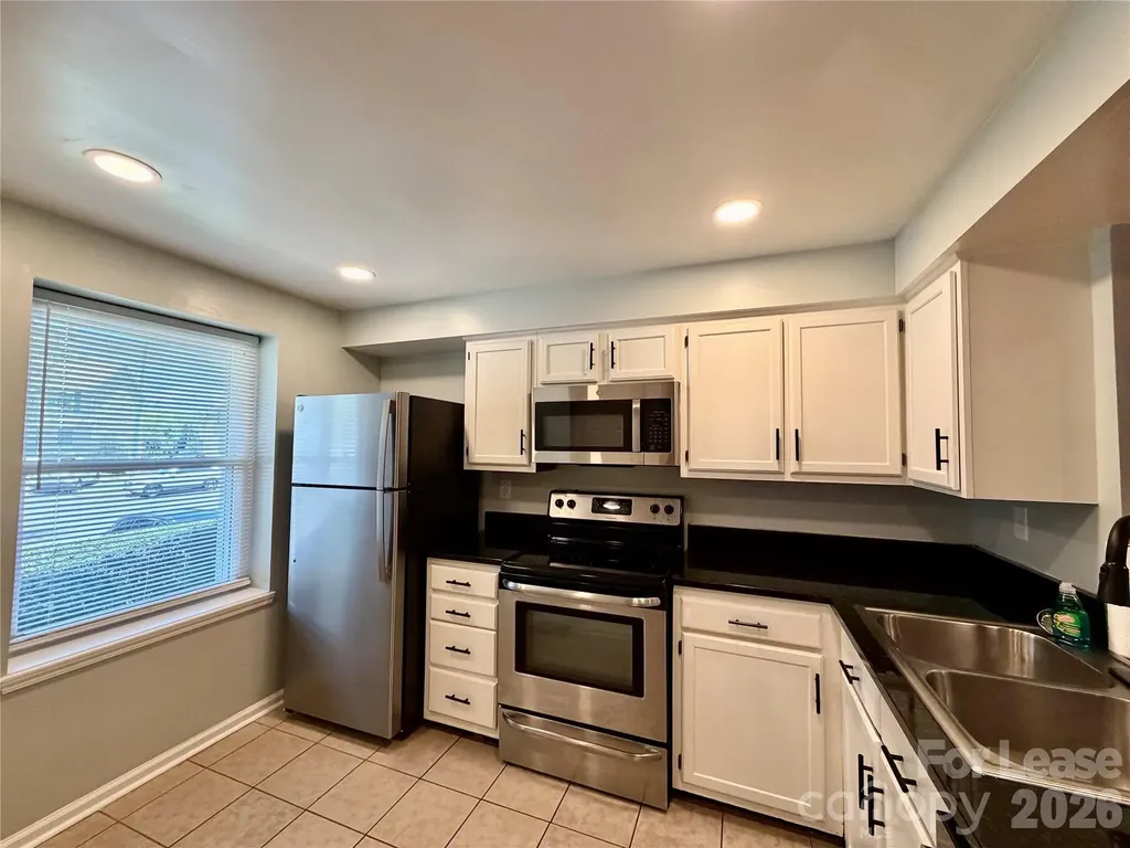 9604 Vinca Circle Charlotte NC 28213