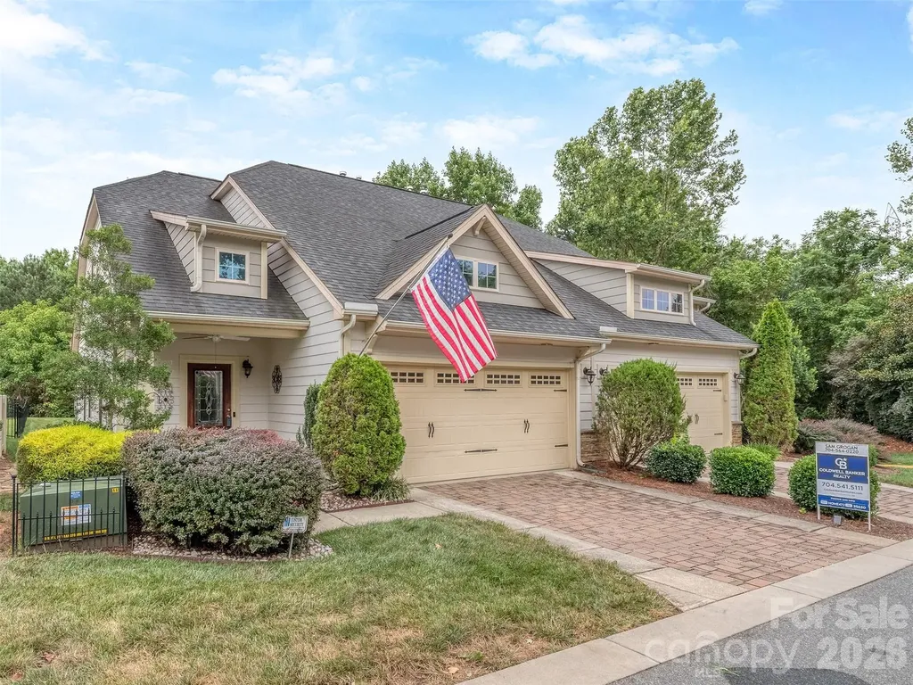 111 Coral Lane Mooresville NC 28117