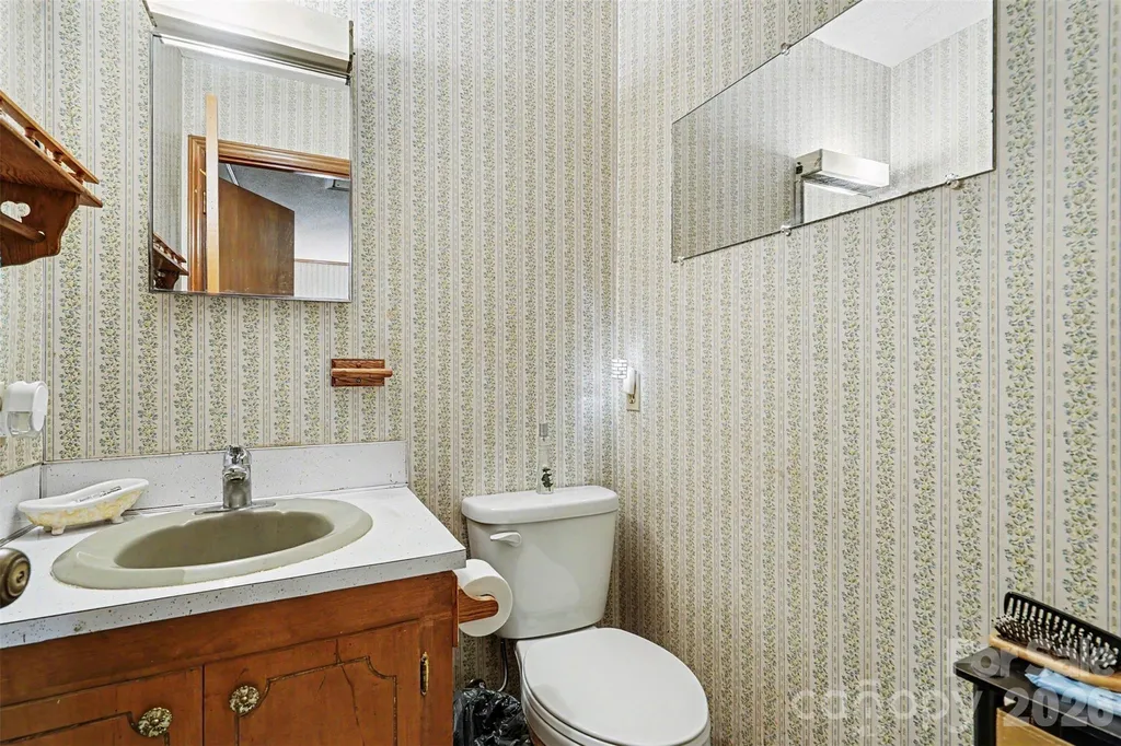 7707 Waxhaw Highway Waxhaw NC 28173