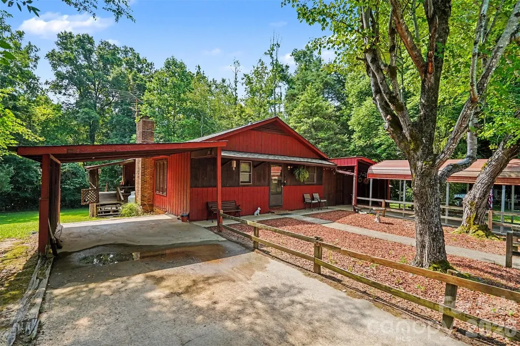 7707 Waxhaw Highway Waxhaw NC 28173