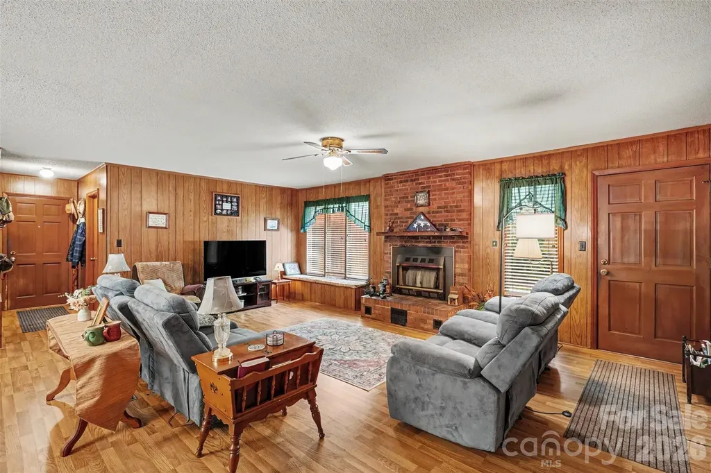 7707 Waxhaw Highway Waxhaw NC 28173