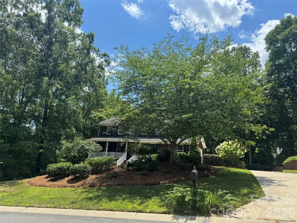 419 Whitefriars Lane Matthews NC 28105