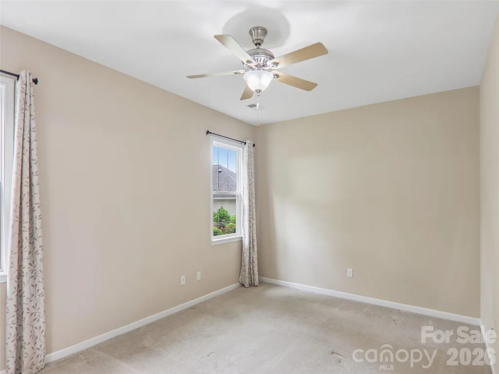 11 Eagle Pointe Way Flat Rock NC 28731